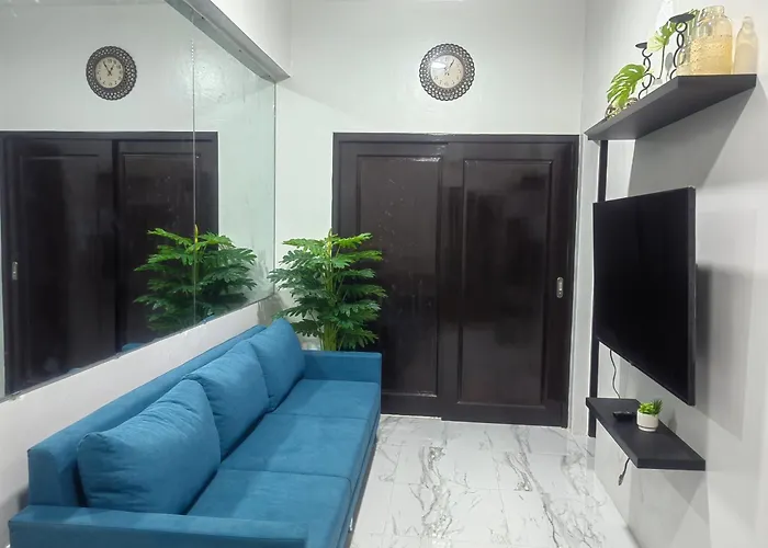 Mia Casa One Pavillon Place 4*